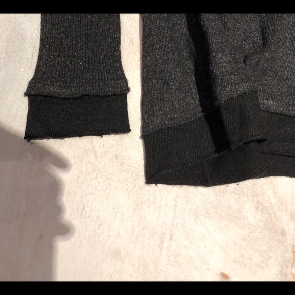 Laura B Sweater - Picture 7 of 8